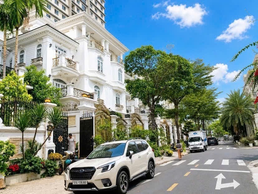 Cần bán Biệt thự Quận 7, Hồ Chí Minh, Diện tích 220m², Giá 54 Tỷ 16