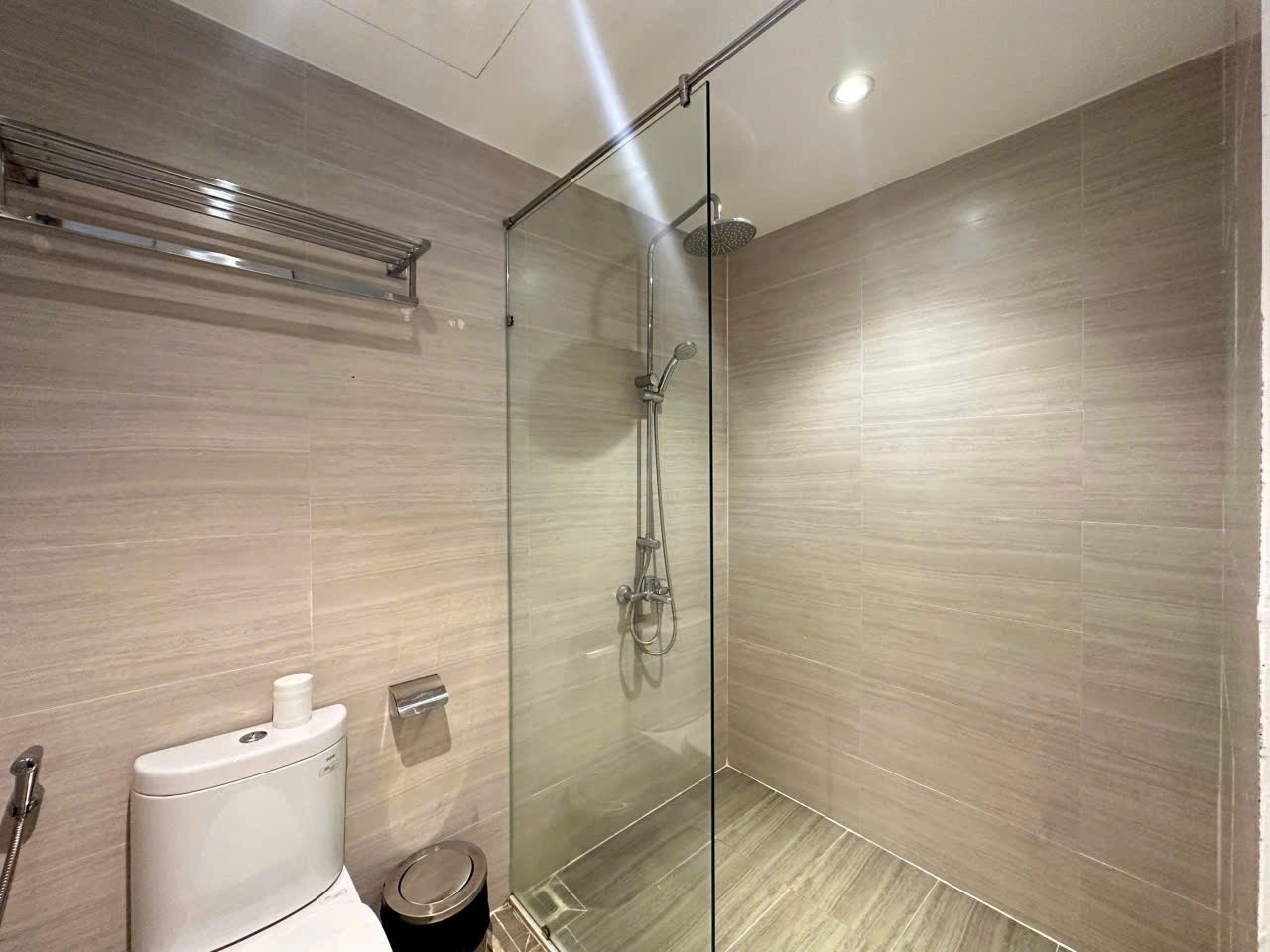 CĂN HỘ STUDIO MƯỜNG THANH VIỄN TRIỀU, NHA TRANG, GIÁ 6 TRIỆU/THÁNG - 650K/ĐÊM 4