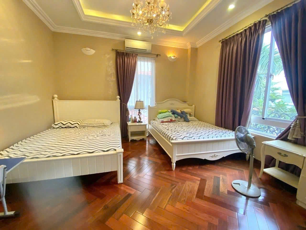 Cho thuê Biệt thự Phường Phú Mỹ, Quận 7, Diện tích 180m², Giá 100 Triệu/tháng 3