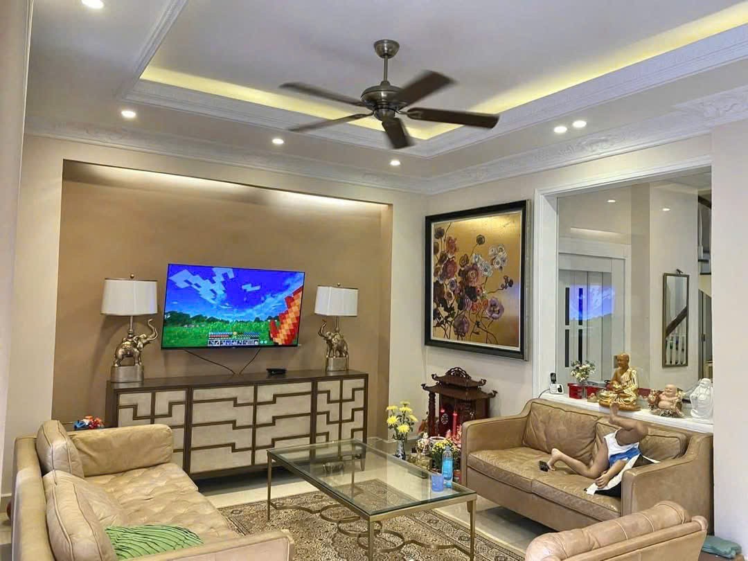 Cho thuê Biệt thự Phường Phú Mỹ, Quận 7, Diện tích 180m², Giá 100 Triệu/tháng 2