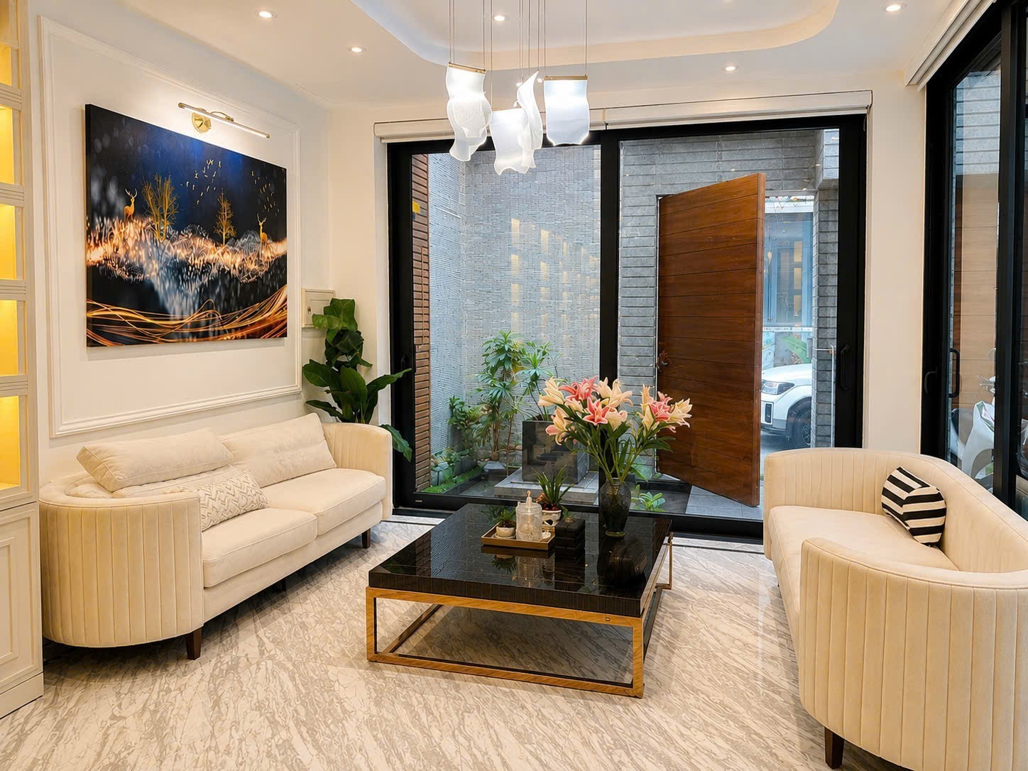Cho thuê Biệt thự Quận 1, Hồ Chí Minh, Diện tích 200m², Giá Thương lượng