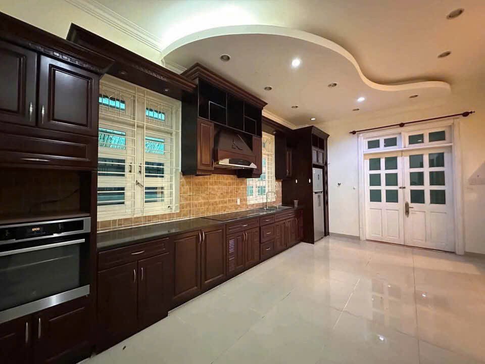 Cần bán Biệt thự Phường Thảo Điền, Quận 2, Diện tích 334m², Giá 110 Tỷ 8
