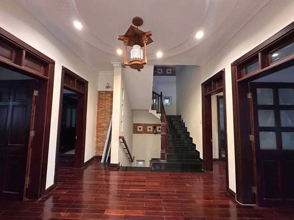 Cần bán Biệt thự Phường Thảo Điền, Quận 2, Diện tích 334m², Giá 110 Tỷ