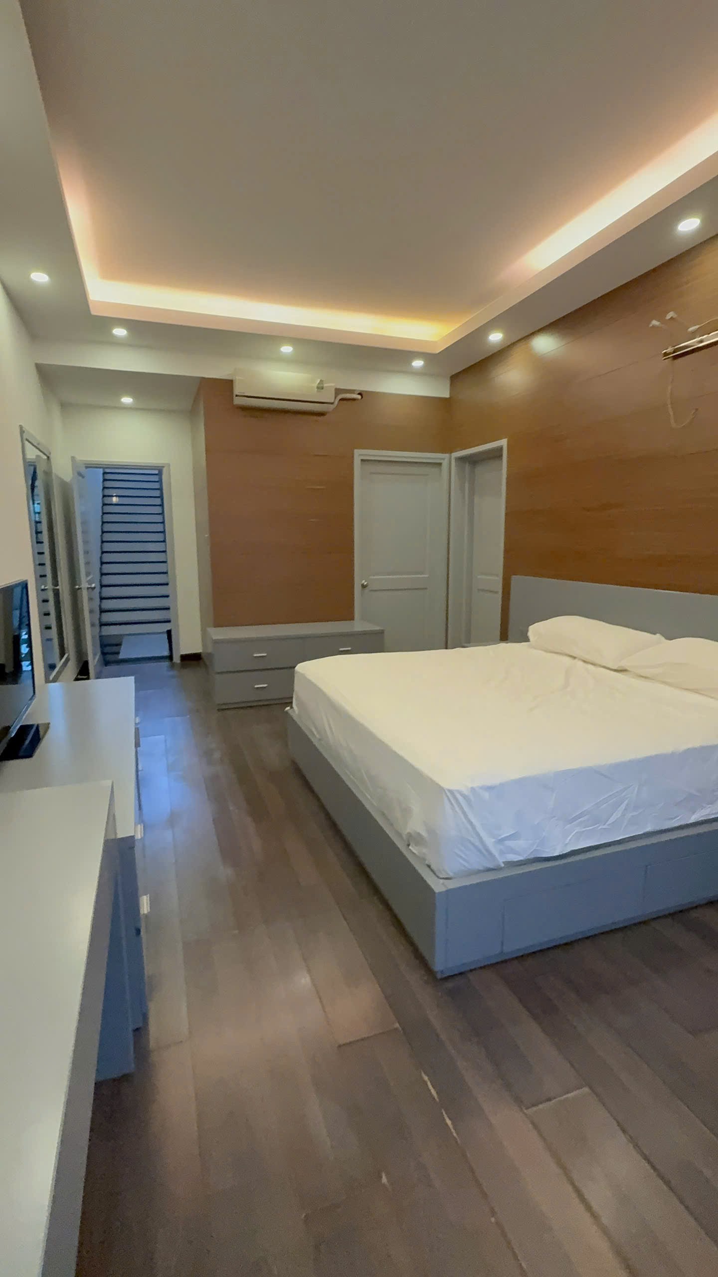 Cho thuê Biệt thự Quận 7, Hồ Chí Minh, Diện tích 150m², Giá 75 Triệu/tháng 5