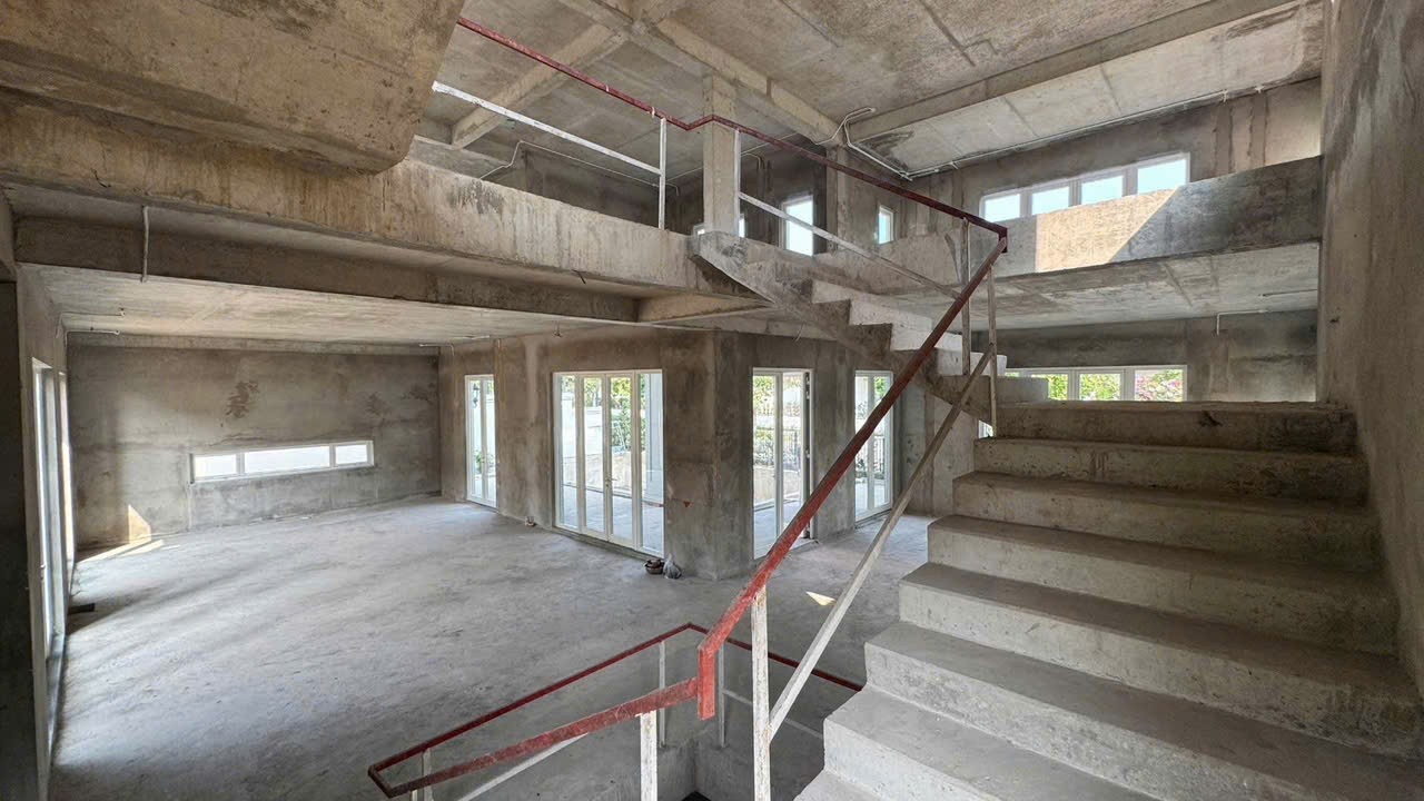 Cho thuê Biệt thự Quận 2, Hồ Chí Minh, Diện tích 330m², Giá Thương lượng 10