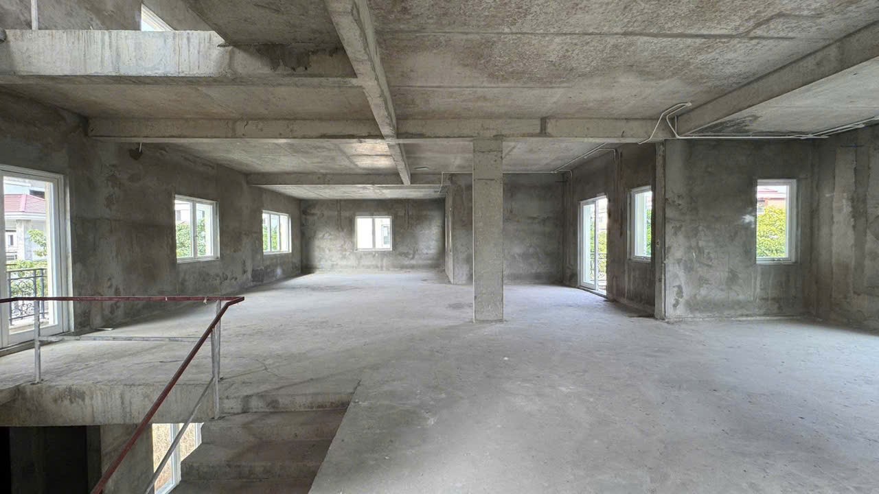 Cho thuê Biệt thự Quận 2, Hồ Chí Minh, Diện tích 330m², Giá Thương lượng 8