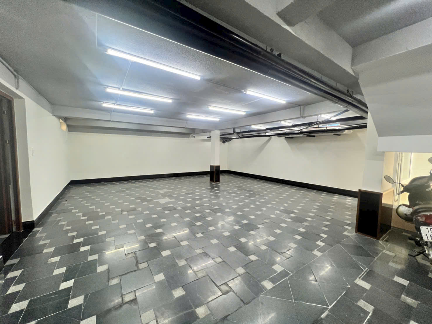 Cần bán Biệt thự Quận 7, Hồ Chí Minh, Diện tích 320m², Giá 89 Tỷ 9