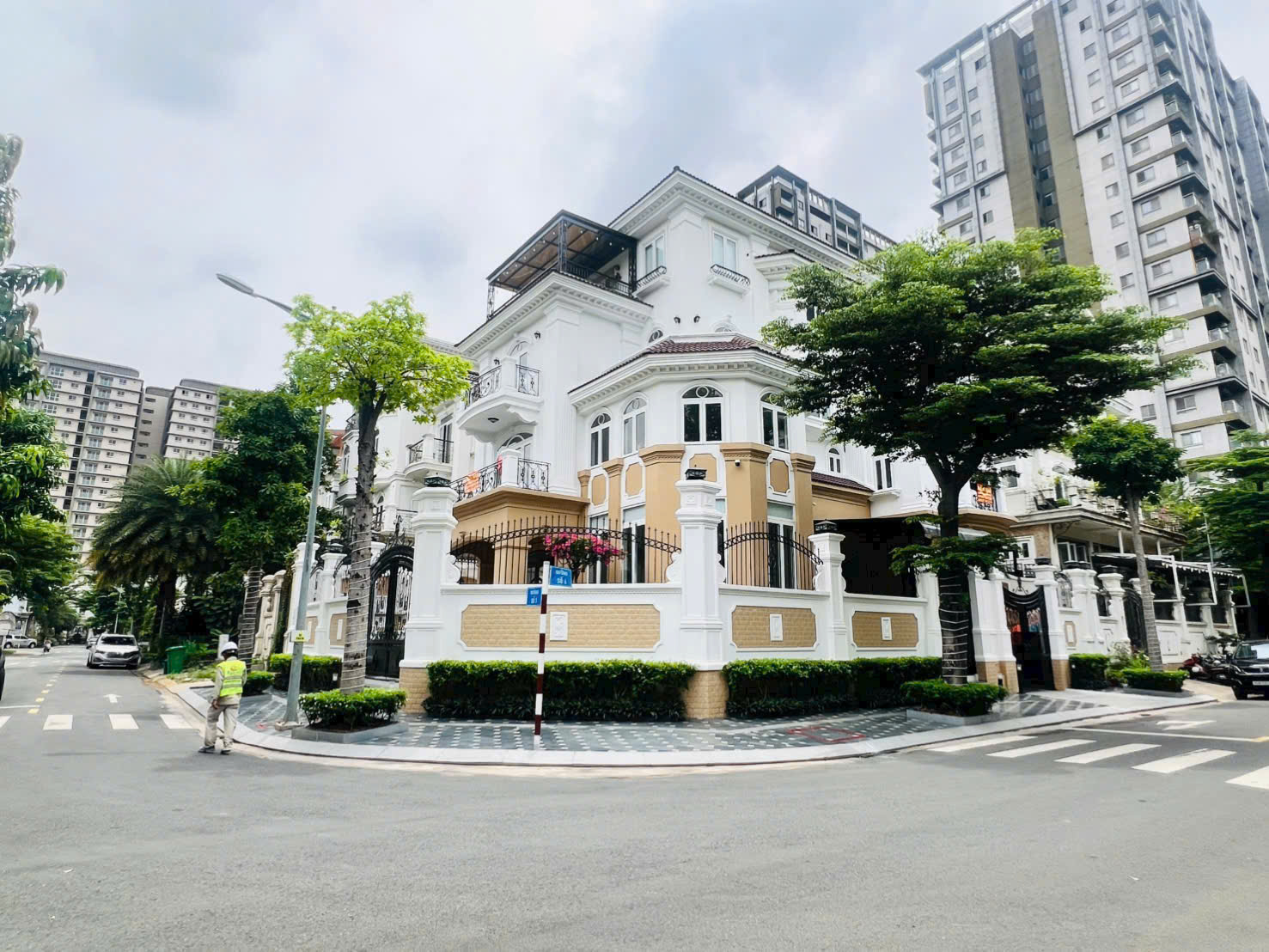 Cần bán Biệt thự Quận 7, Hồ Chí Minh, Diện tích 320m², Giá 89 Tỷ 11
