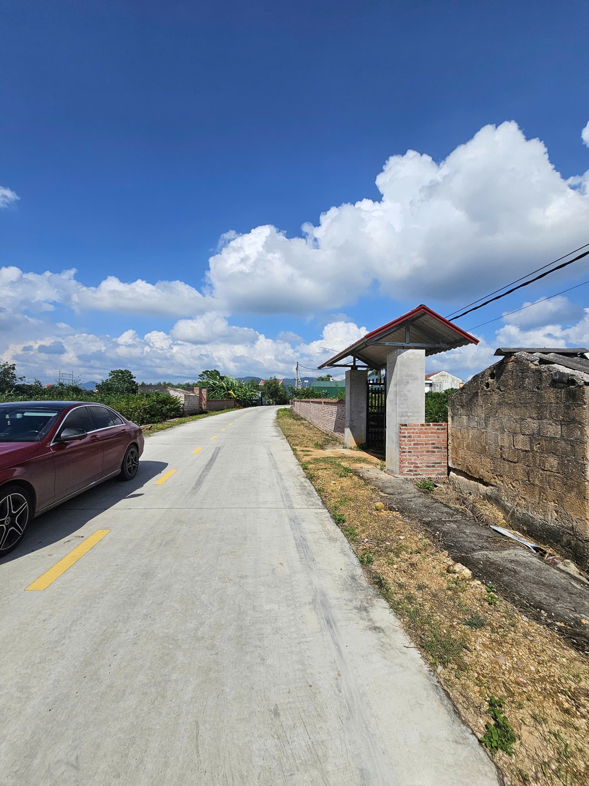 Cần bán Đất Xã Hoàng Tiến, Chí Linh, Diện tích 500m², Giá 32 Triệu/m²
