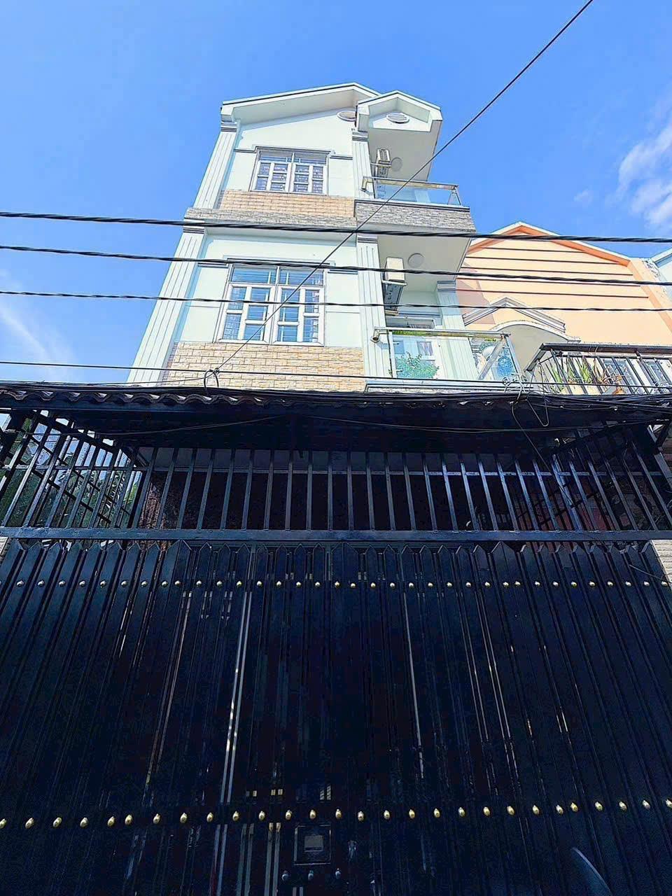 Nhà 4 phòng hẻm 1806 Huỳnh Tấn Phát, dọn vào ở ngay, 5.3 tỷ