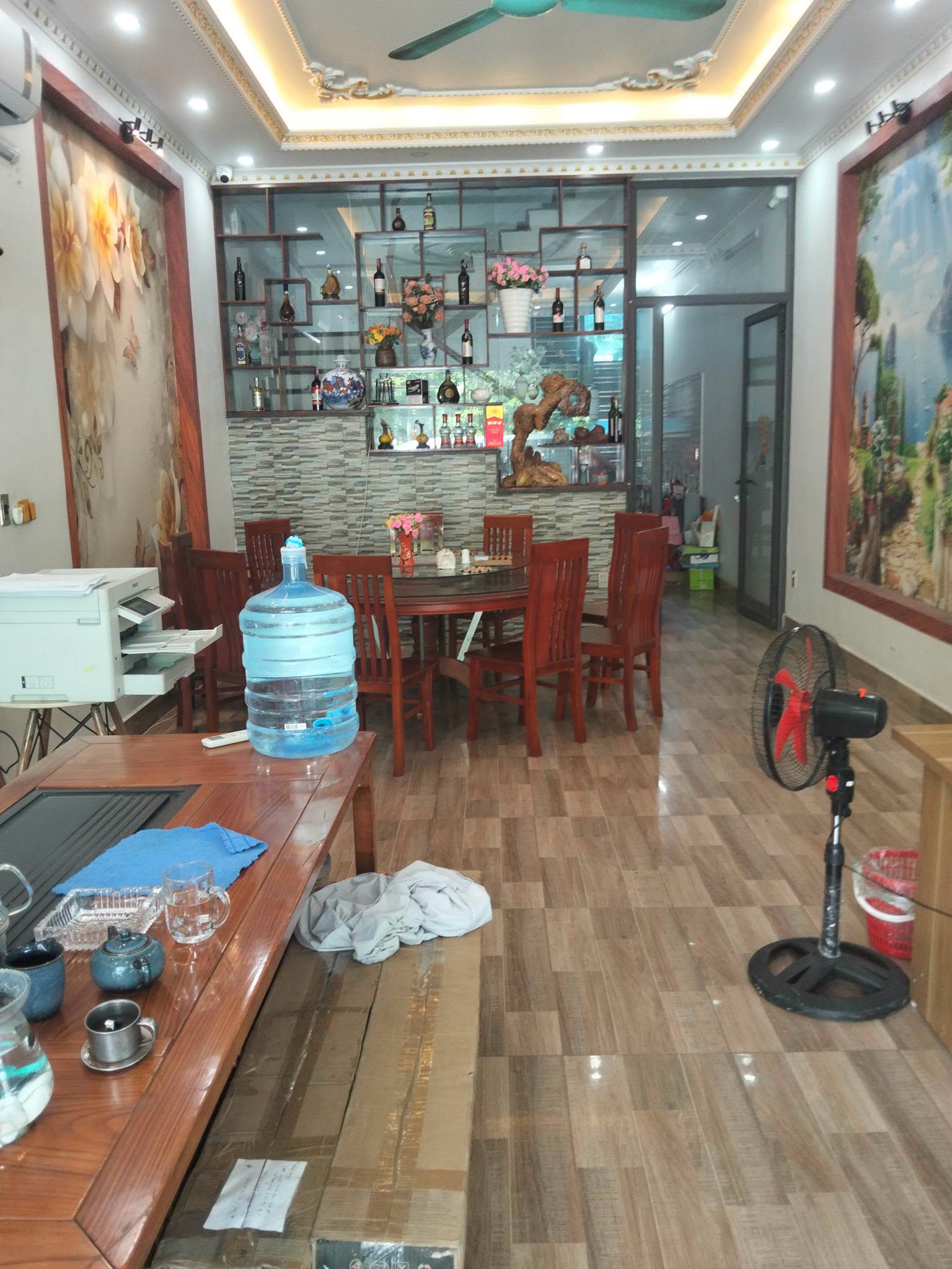 Nhà 4.5 tầng đối diện trường Nguyễn Huệ Cẩm Giàng giá 6.x tỷ