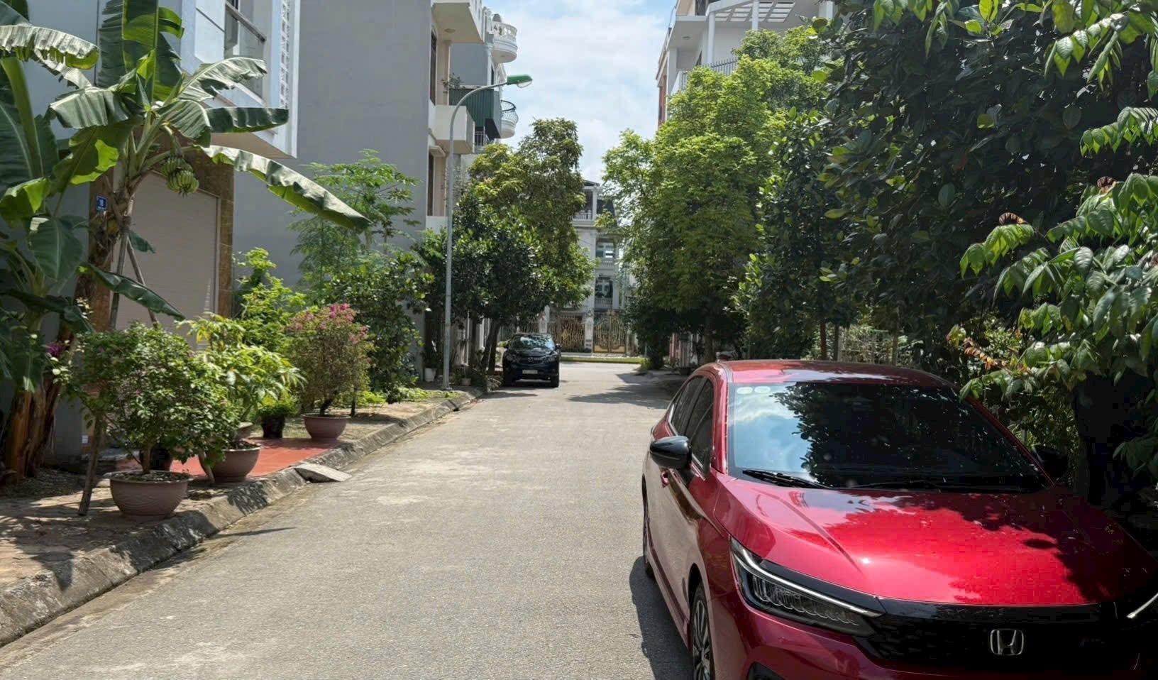Bán đất KĐT Vạn Phúc, ph Thanh Bình, TP HD, 69m2, mt 4m, chỉ 2.8x tỷ, gần Hoàng Quốc Việt 2