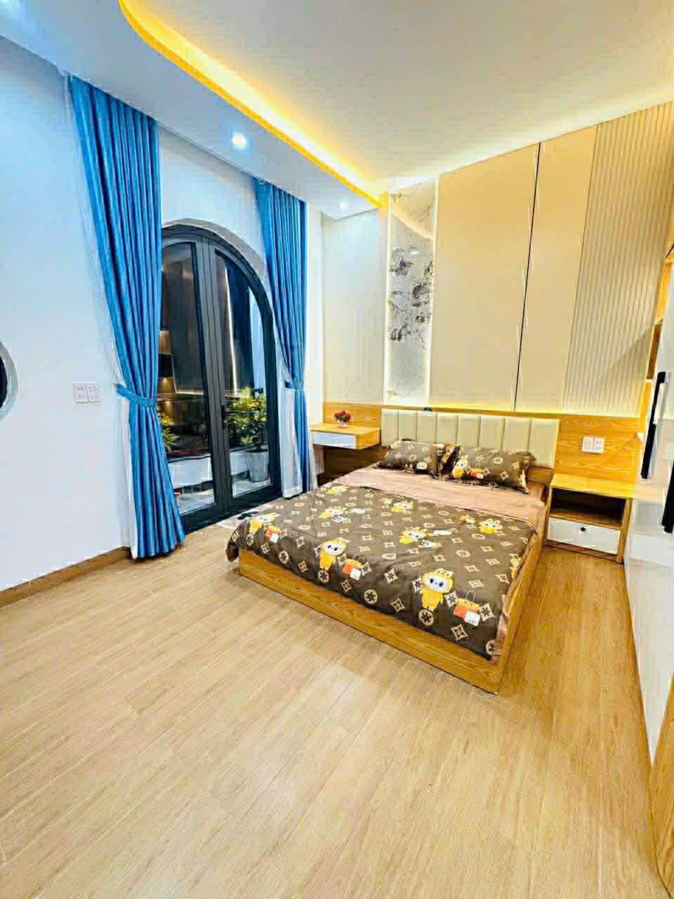 NHÀ MẶT TIỀN 3 TẦNG 3 MÊ ĐƯỜNG 7,5M TRẦN ĐỨC THẢO - VIEW CÔNG VIÊN 3