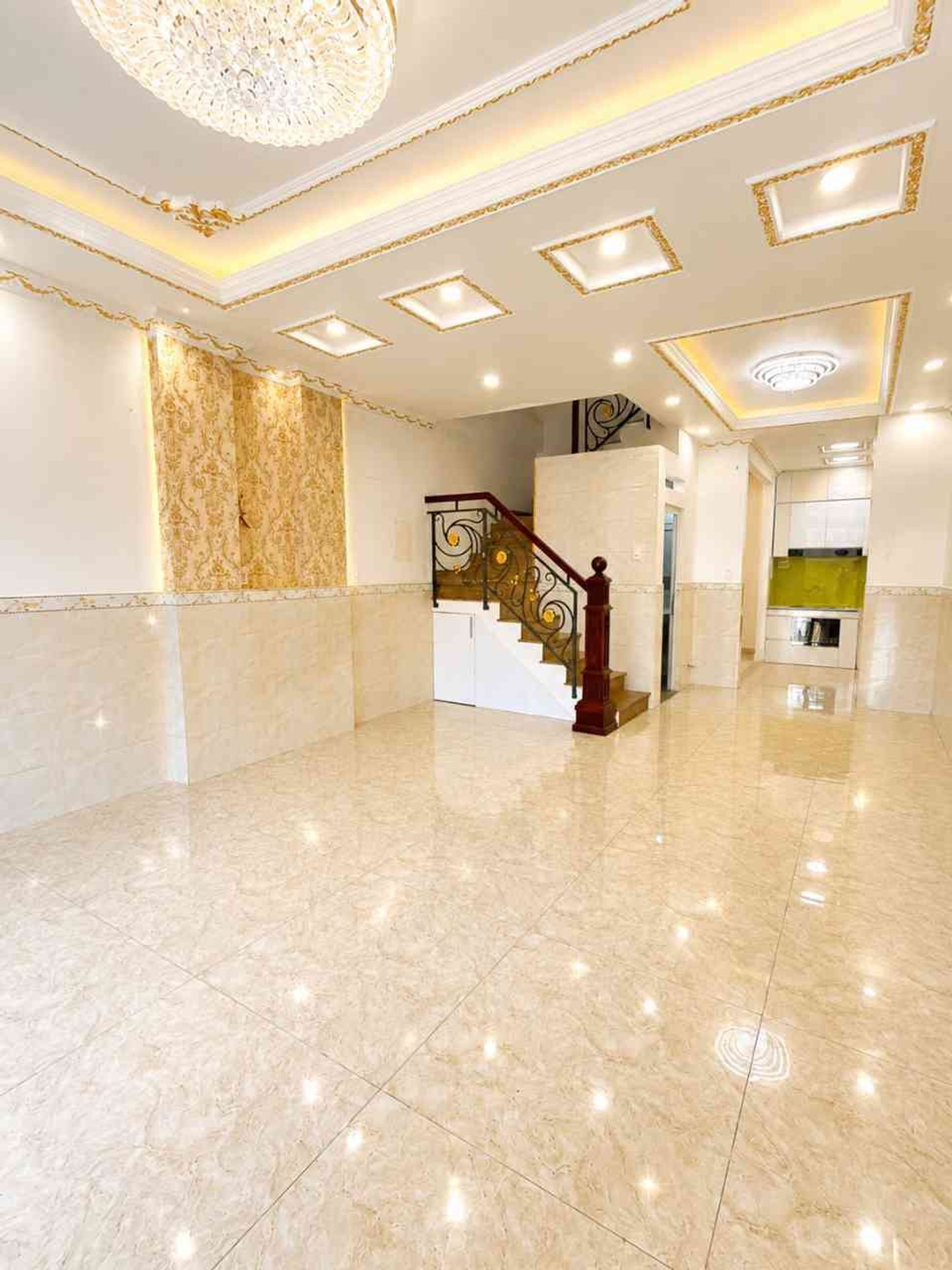 Mặt tiền Bùi Minh Trực ngang 5m công viên 4 tầng Mới ở ngay- 0931172218 2
