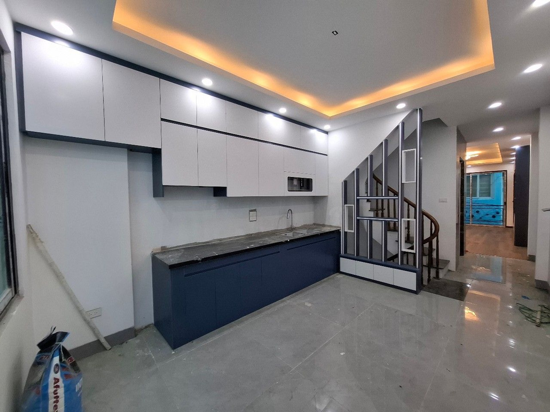 Nguyễn Văn Cừ Long Biên 9 tỷ 50m ô tô qua nhà gần công viên 5