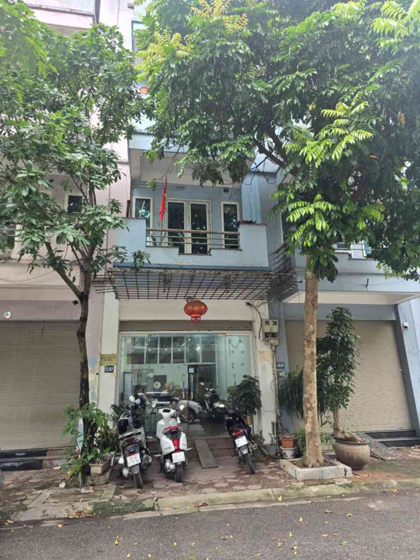 Nguyễn Văn Cừ Long Biên 11 tỷ 55m ô tô qua nhà gần công viên 3