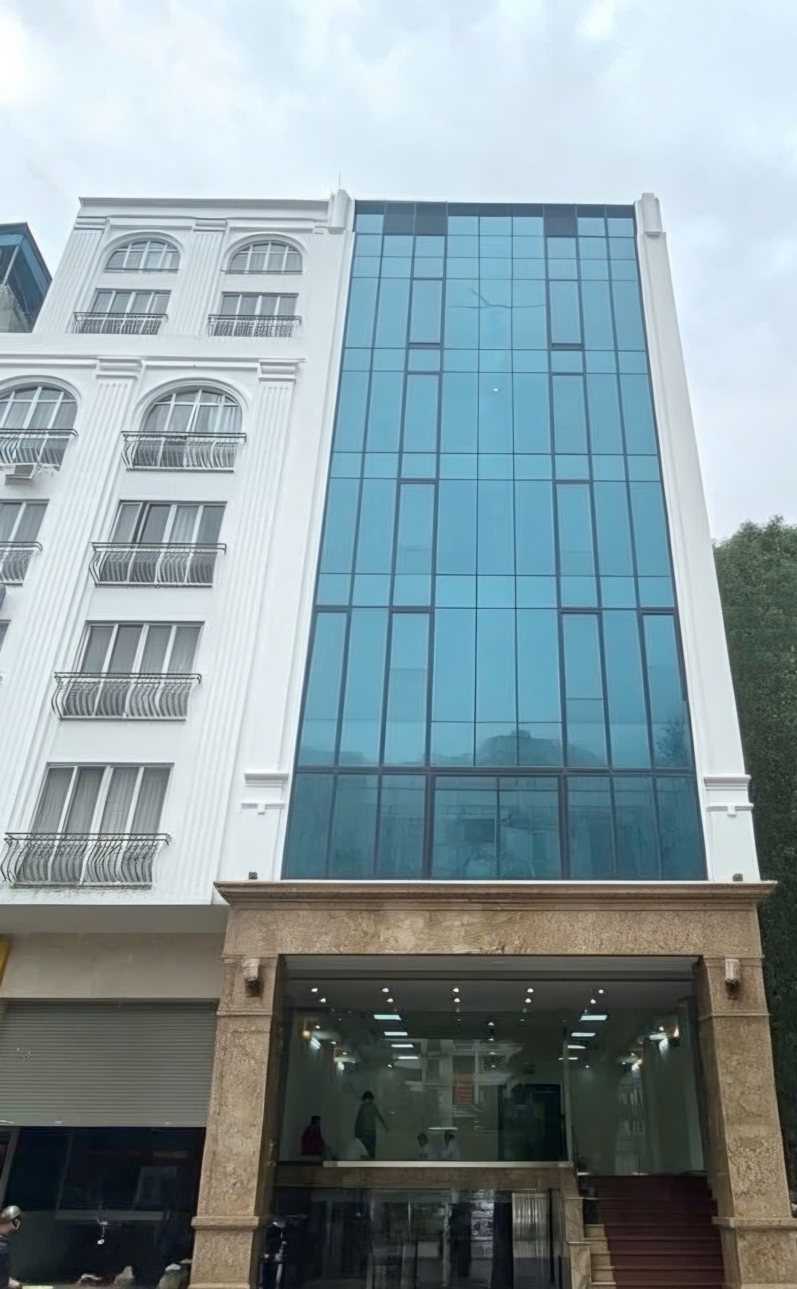 Tôi cho thuê nhà, 135m2- 7T, Linh Lang, Đào Tấn, Phan Kế Bính -74 tr
