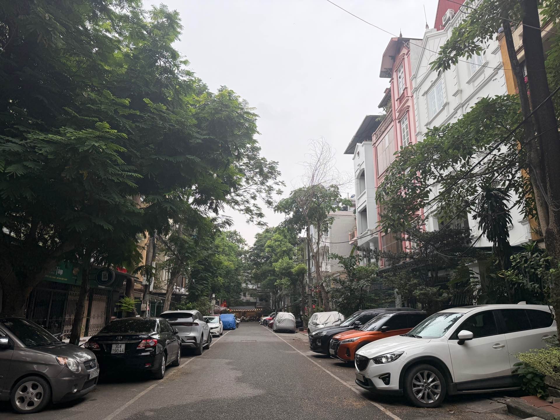 Ngõ ô tô thông Chu Huy Mân, Long Biên 10 tỷ 50m Tin thật - Nhà Thật