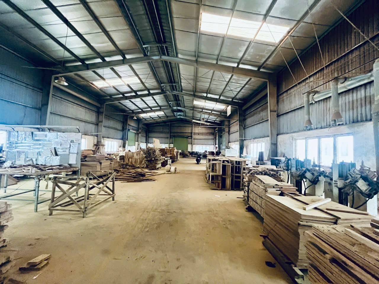 Cho thuê Kho - Nhà xưởng đường Trường Sa, Phường Diên Hồng, Diện tích 1000m², Giá 35 Triệu/tháng