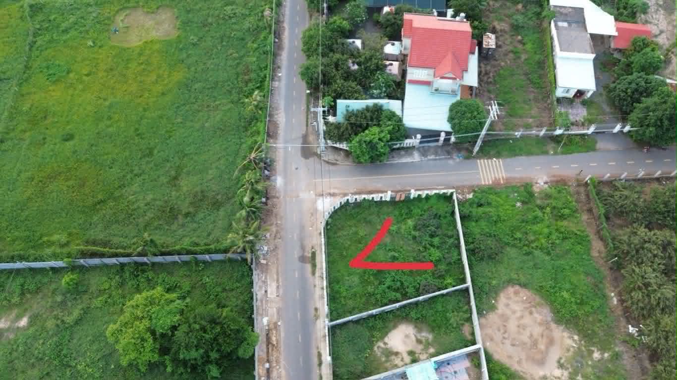 Cần bán Đất đường Võ Văn Kiệt, Thị trấn Phước Hải, Diện tích 348m², Giá Thương lượng 4