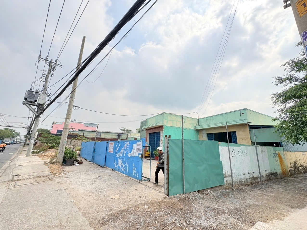 HIẾM DƯƠNG CÔNG KHI – ĐẤT GÓC 2MT NGANG 14M, 300m² THỔ CƯ, CHỈ 17 TỶ!