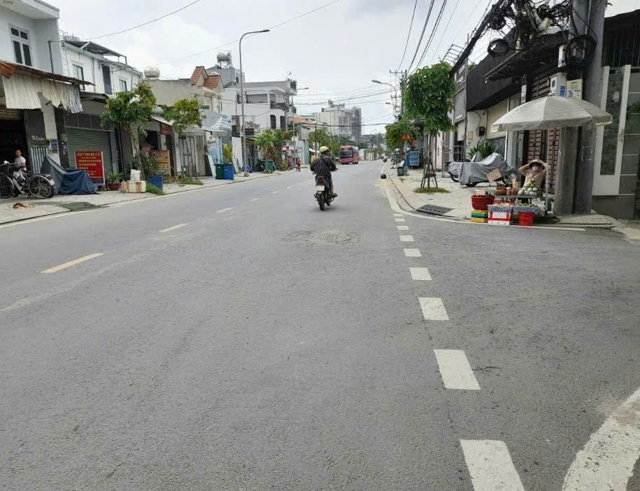 GIÁ CHỈ 6,95 TỶ – NHÀ (5X23) FULL THỔ CƯ NGAY PHẠM THỊ GIÂY GẦN THỊ TRẤN 2