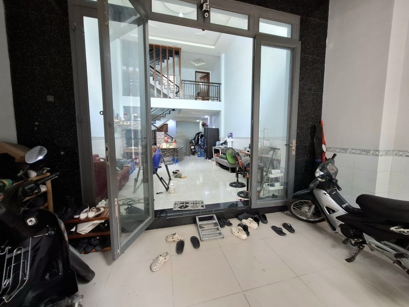 NHÀ NGON GIÁ TỐT GIÁP NGAY NGUYỄN SƠN TÂN PHÚ - 77M2 - 3 TẦNG BTCT 3PN 3WC CHỈ 5.7 TỶ 2