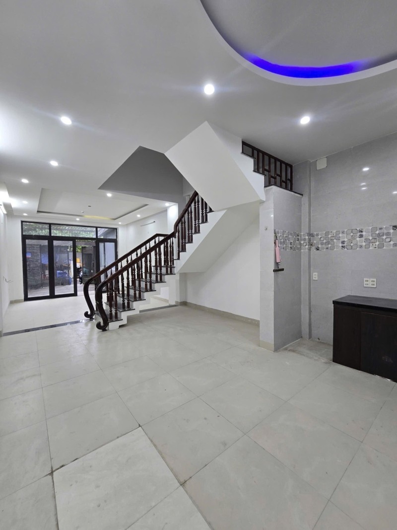Bán Tòa Căn Hộ MT Tôn Thất Thiệp 111m², 3 Tầng 3 Mê, 6 Phòng, Giá 19 Tỷ