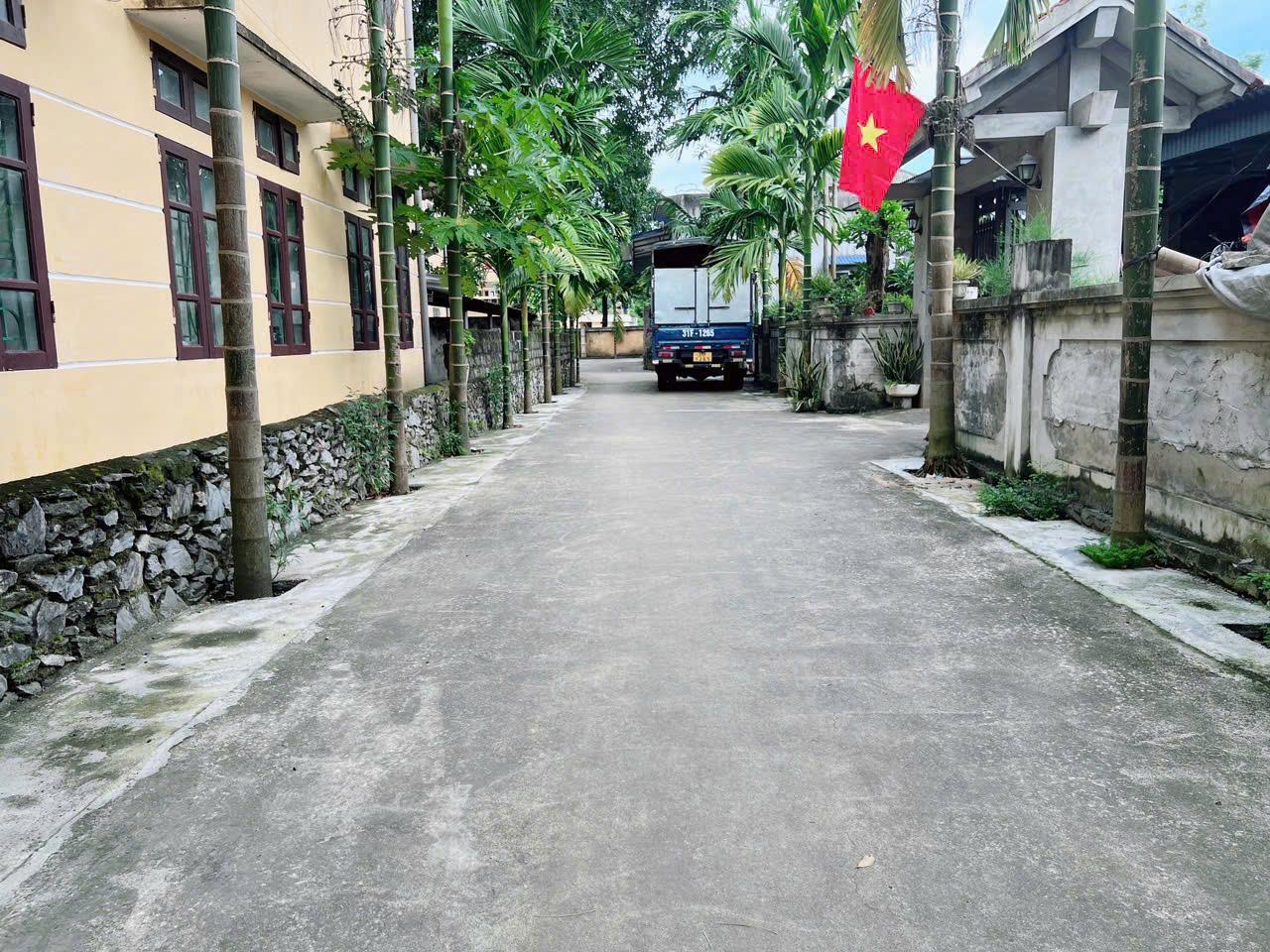 Cần bán gấp mảnh đất 73m2 tại thị trấn ngã 3 hàng đồi, huyện Lạc Thuỷ, Hoà Bình cũ( Nay thuộc xã 4
