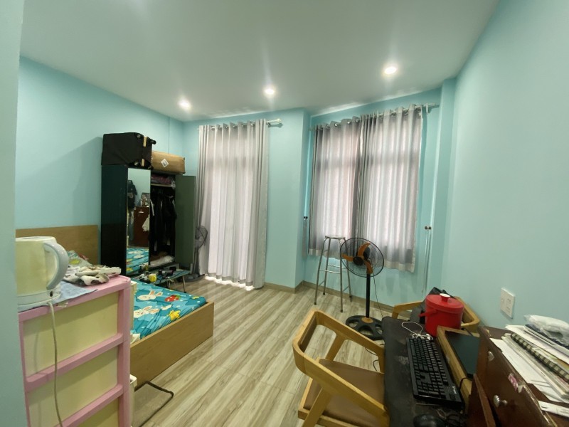 Bán nhà 3 tầng đường Số 23, Bình Trưng Tây, Q.2, TP HCM. DT 64m2, sổ hồng riêng. Giá 7.45 tỷ. 4