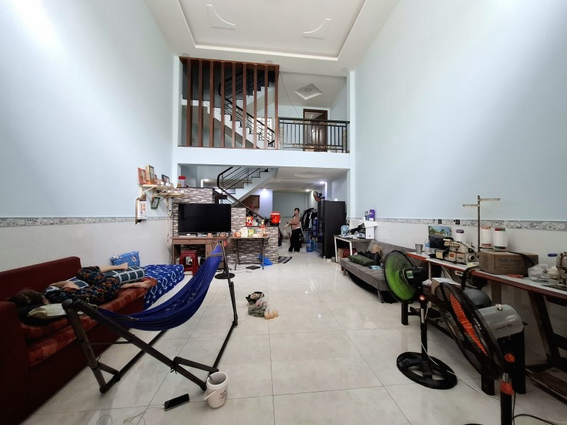 NHÀ NGON GIÁ TỐT GIÁP NGAY NGUYỄN SƠN TÂN PHÚ - 77M2 - 3 TẦNG BTCT 3PN 3WC CHỈ 5.7 TỶ 3