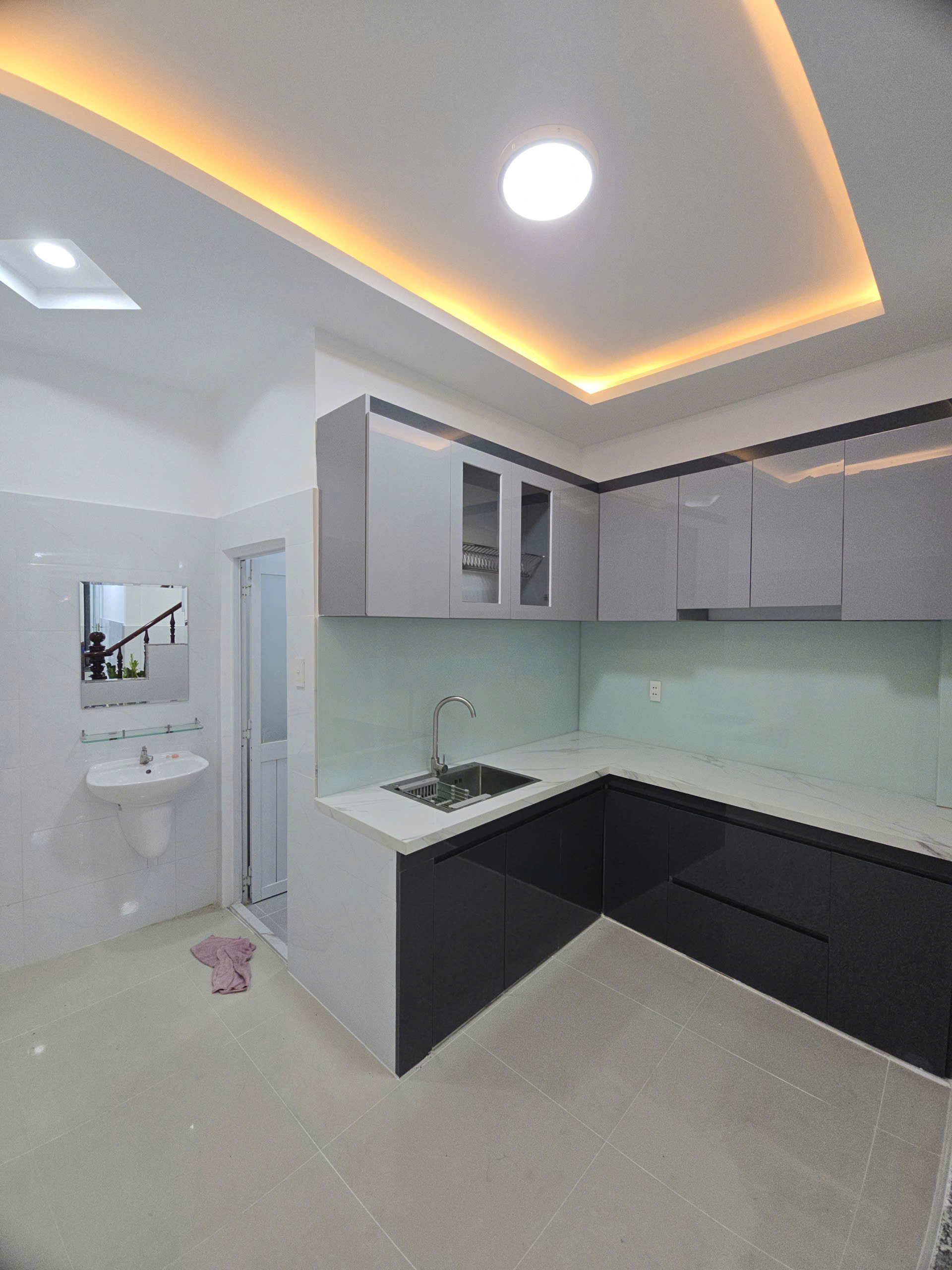 TRƯƠNG CÔNG ĐỊNH TÂN BÌNH 40M2 - 2 TẦNG 2PN 2WC CHỈ 3.98 TỶ 2