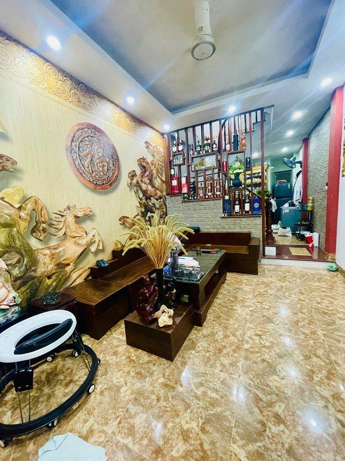 30m ra phố Tôn Đúc Thắng, nhà 30m x 4 tầng, giá chưa đến 9 tỷ 5