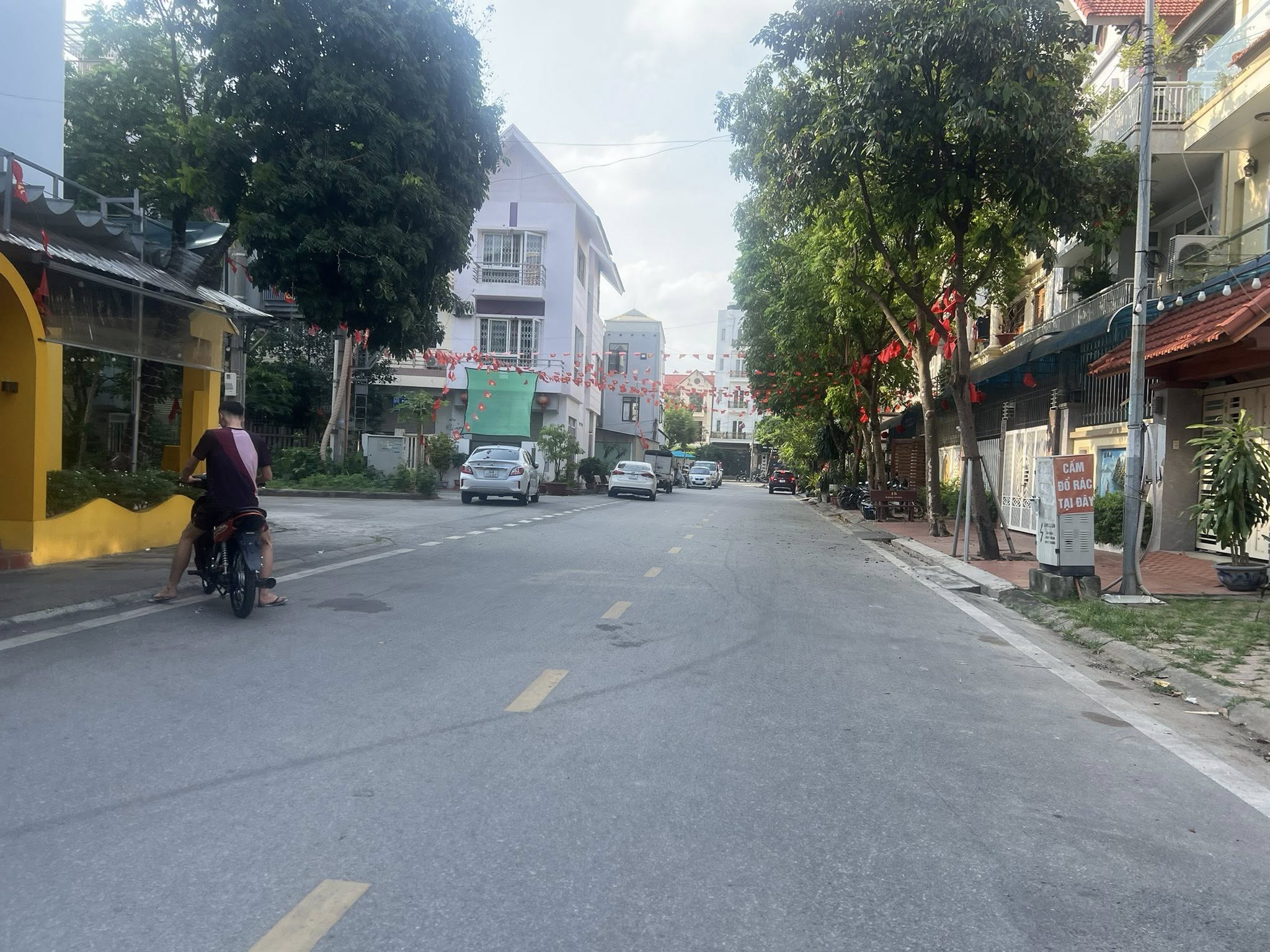 Bán đất lô góc siêu Vip KĐT Tuệ Tĩnh, TP Hải Dương, gần 350m2, 2 mặt đường, vị trí đẹp 4
