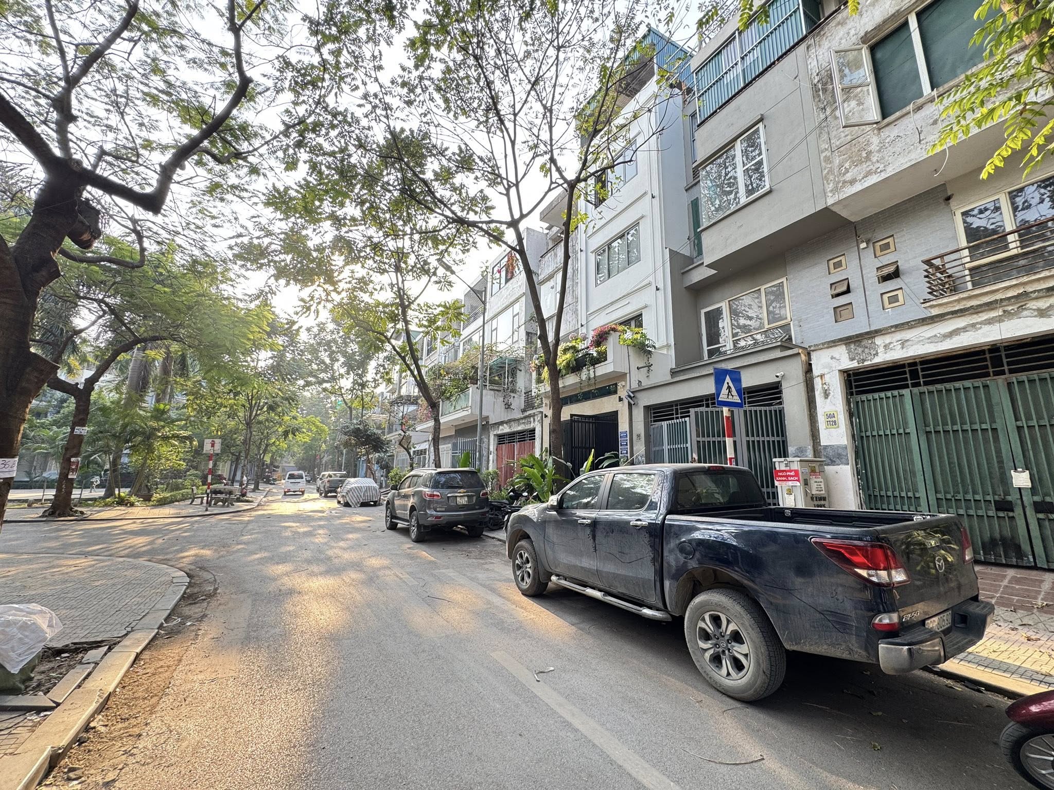 Nhà 4 tầng xây thô TT28 ĐTM Văn Phú, Hà Đông,DT90m2, 20.9 tỷ 3