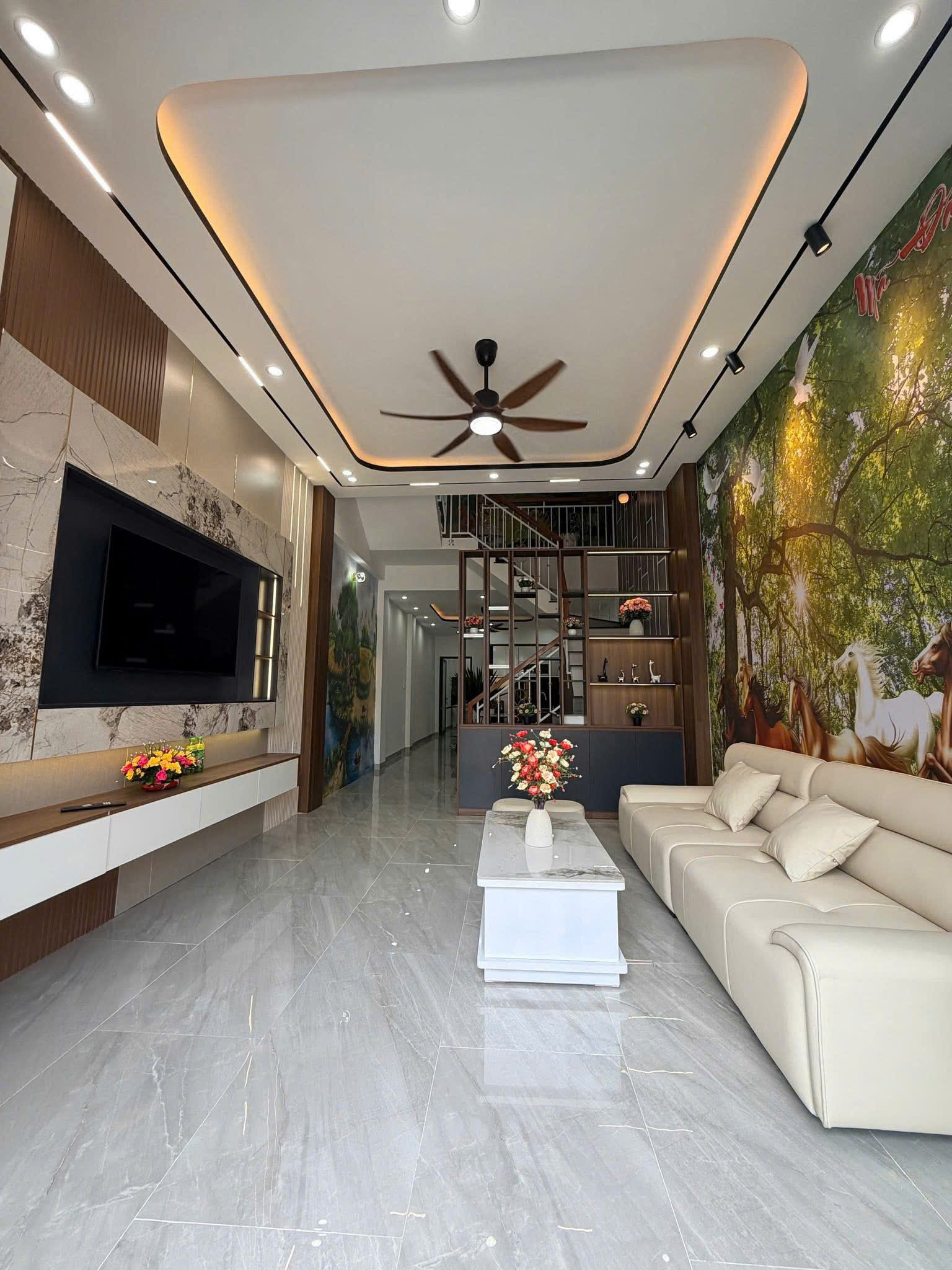 Siêu phẩm - nhà 3 Tầng 2 mặt kiệt Ô TÔ K164 Nguyễn Chánh 3