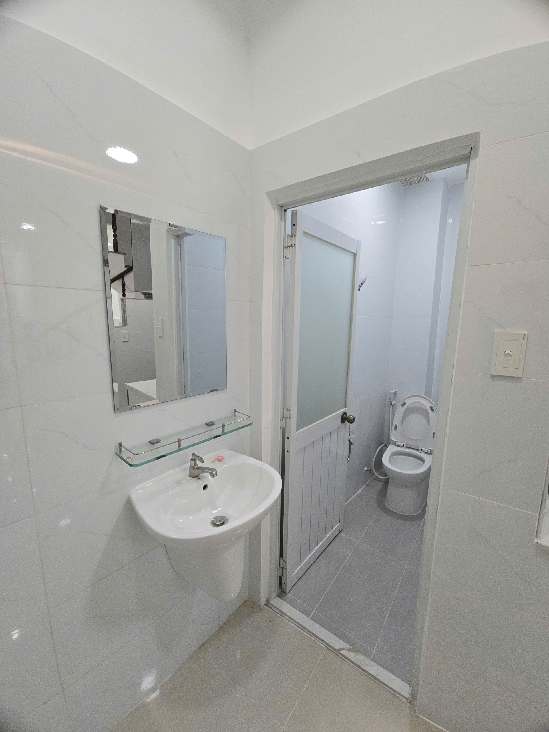 TRƯƠNG CÔNG ĐỊNH TÂN BÌNH 40M2 - 2 TẦNG 2PN 2WC CHỈ 3.98 TỶ 3