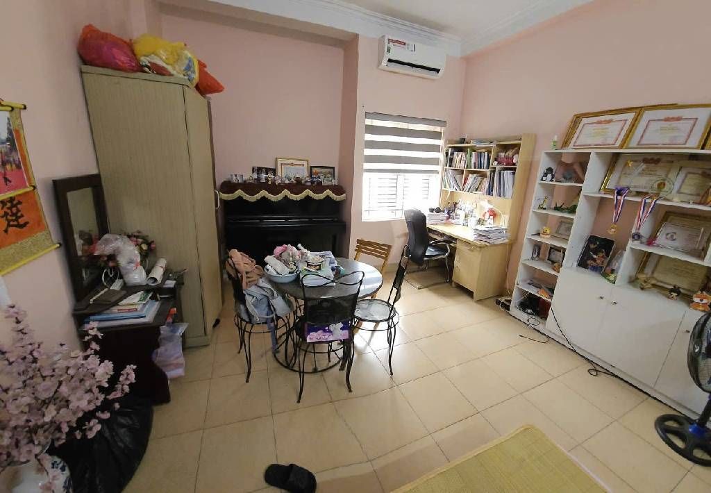 Nhà thật Ngõ ô tô Phố Trạm Long Biên 13 tỷ 80m Sổ đỏ 5
