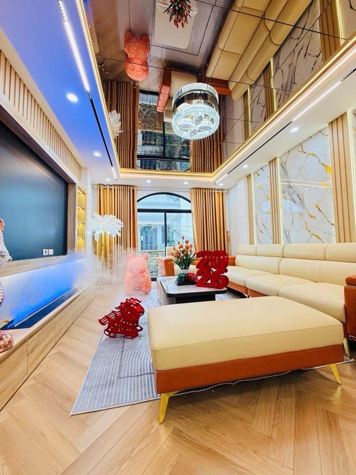 Nhà thật phố Thượng Thanh 11 tỷ 50m Ngõ ô tô ngõ thông,Sổ đỏ Long Biên 3