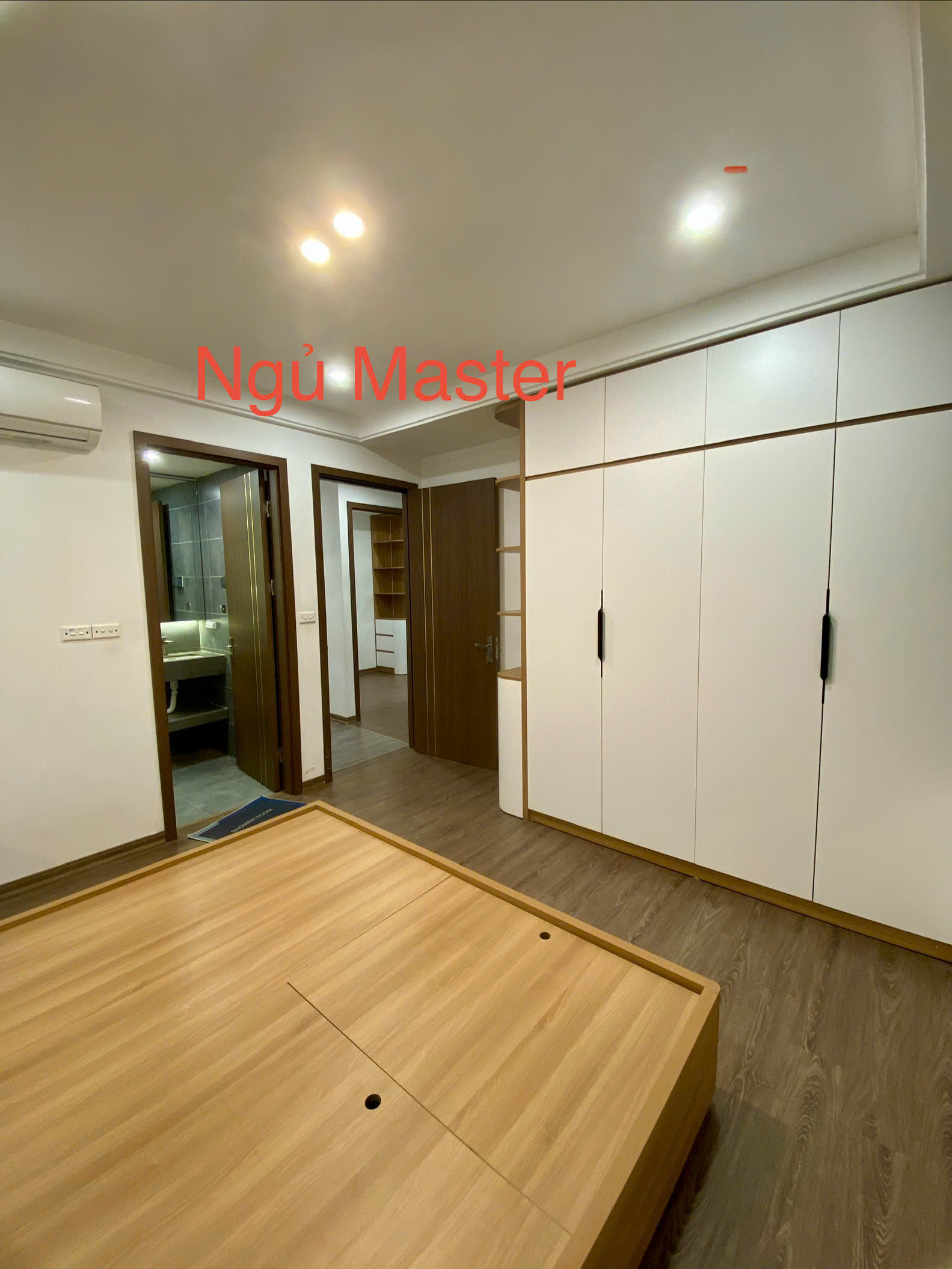 Bán căn góc 3PN 90m2 chung cư N03T1 ngoại giao Đoàn, view đẹp, có slot ô tô 3