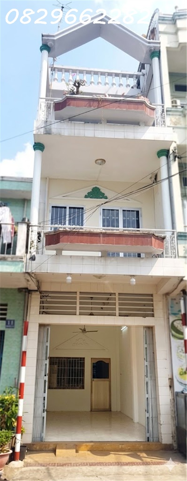 Bán Gấp! Nhà Phố 2 Tầng, 3PN, Hoàng Diệu P1 TP Sa Đéc, Sổ Hồng, 2.7 Tỷ. 3