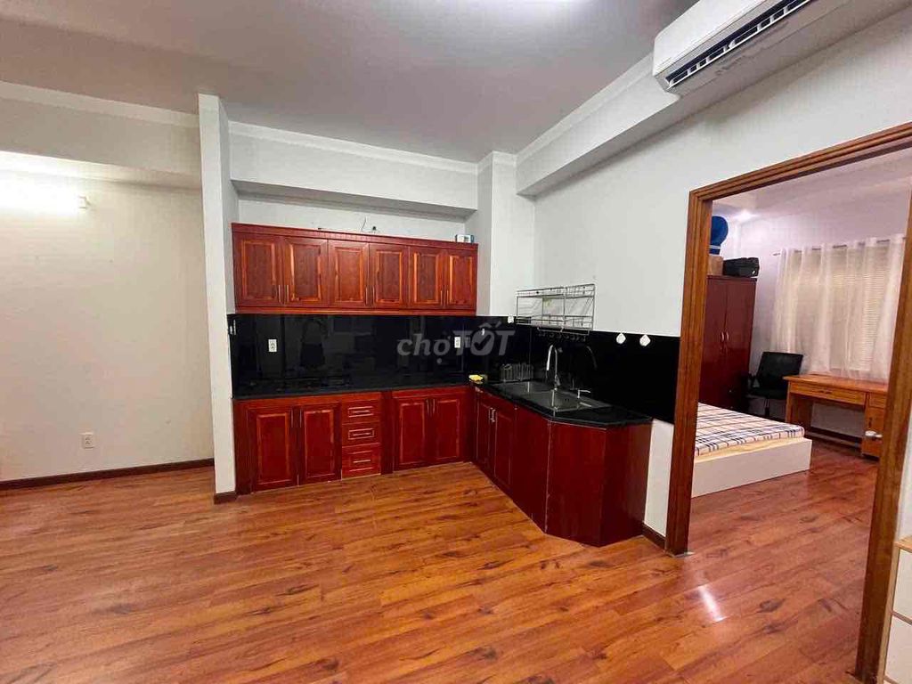 Cho thuê Căn hộ chung cư Phường 7, Bình Thạnh, Diện tích 70m², Giá 5 Triệu 2