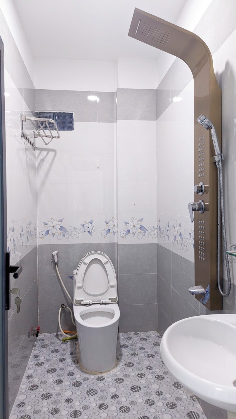Bán nhà 54m2, 2 tầng, đường số 2, Trường Thọ, Thủ Đức, TP HCM. Giá  4,3 tỷ, sổ hồng riêng. 5