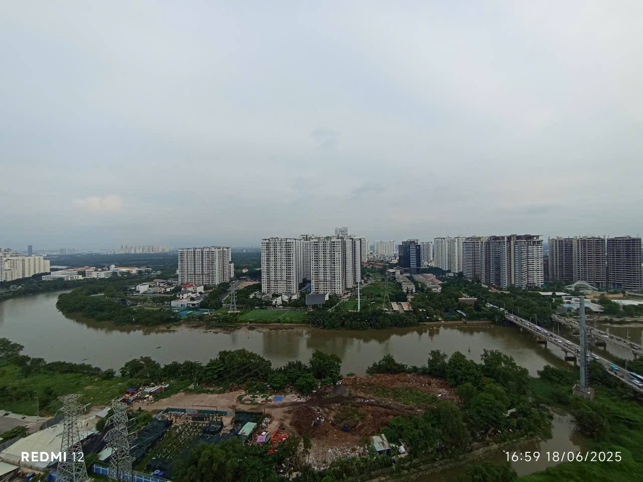 CĂN 2PN VIEW SÔNG ĐẸP TẠI LAVIDA PLUS QUẬN 7 3