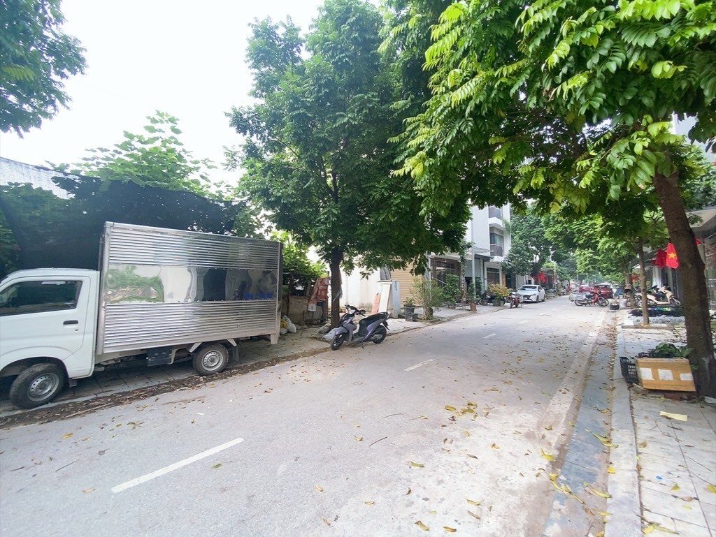 Ngõ ô tô thông Chu Huy Mân, Long Biên 10 tỷ 50m Tin thật - Nhà Thật 2