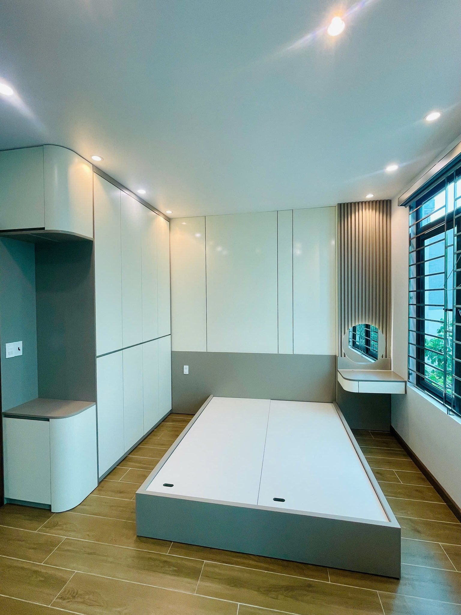 Bán nhà ngõ đường Nguyễn Lương Bằng, ph Thanh Bình, TP HD, 51.8m2, mt 4.42m, 3 tầng, 3 ngủ 4