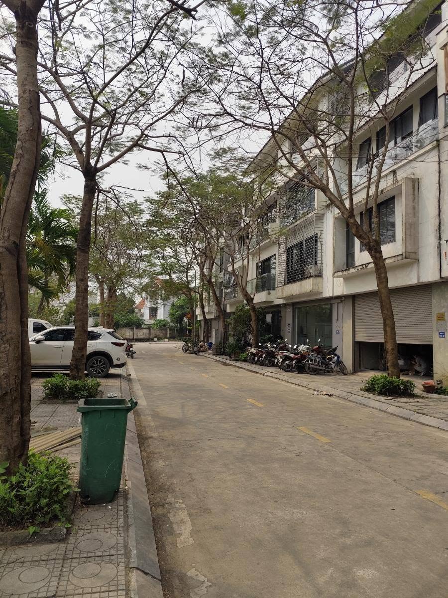 Nhà thật phố Trạm long Biên 10 tỷ 60m ngõ nông,gần sát phố 2