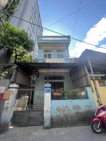 Nhà thật Sài Đồng Long Biên 9 tỷ 60m Lô Góc Ô tô Đỗ cửa