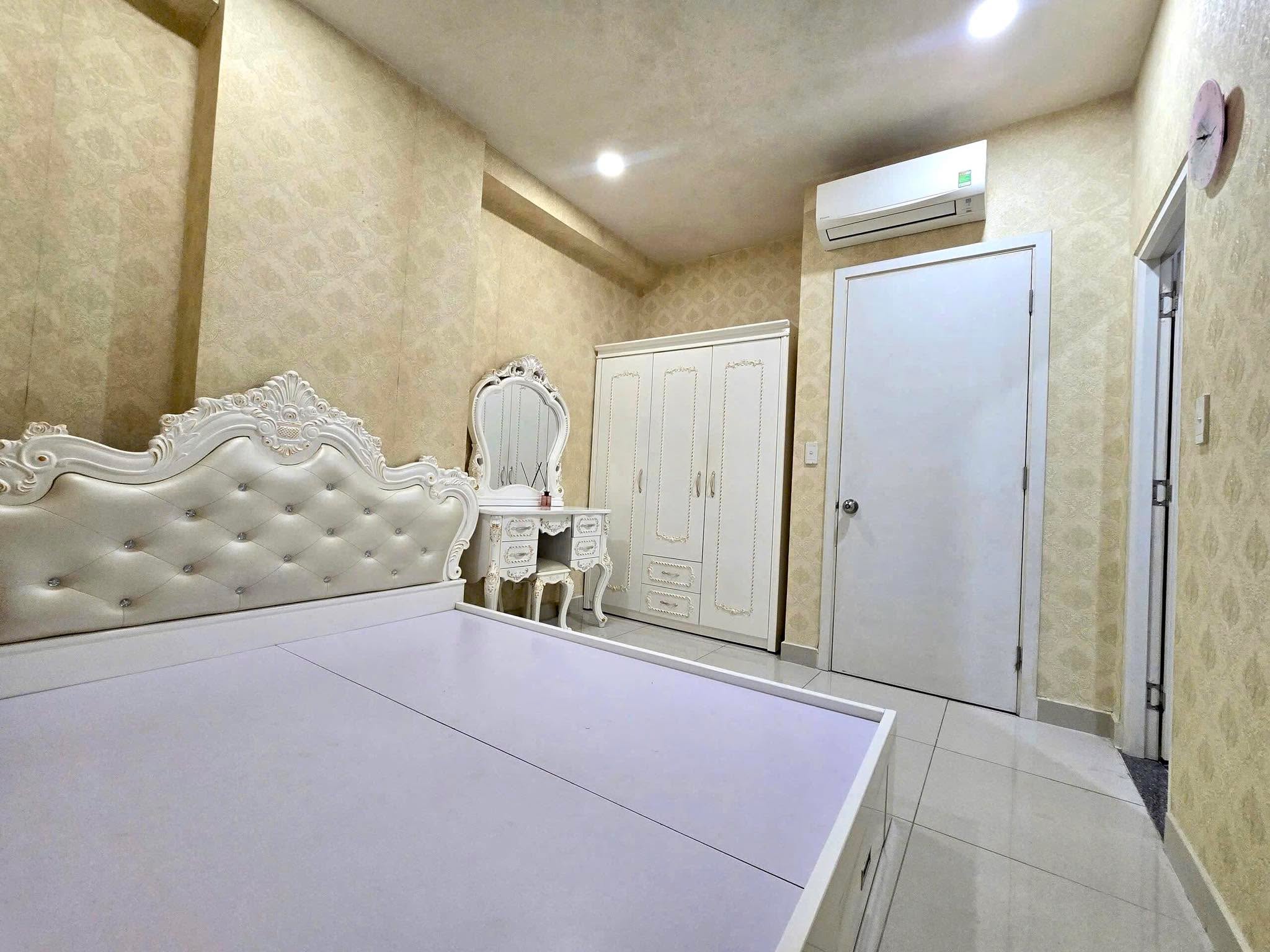 Cần cho thuê căn hộ Remax Plaza Quận 6, Dt : 85 m², 2PN, Giá : 12 tr/th,, Có Nội Thất 3