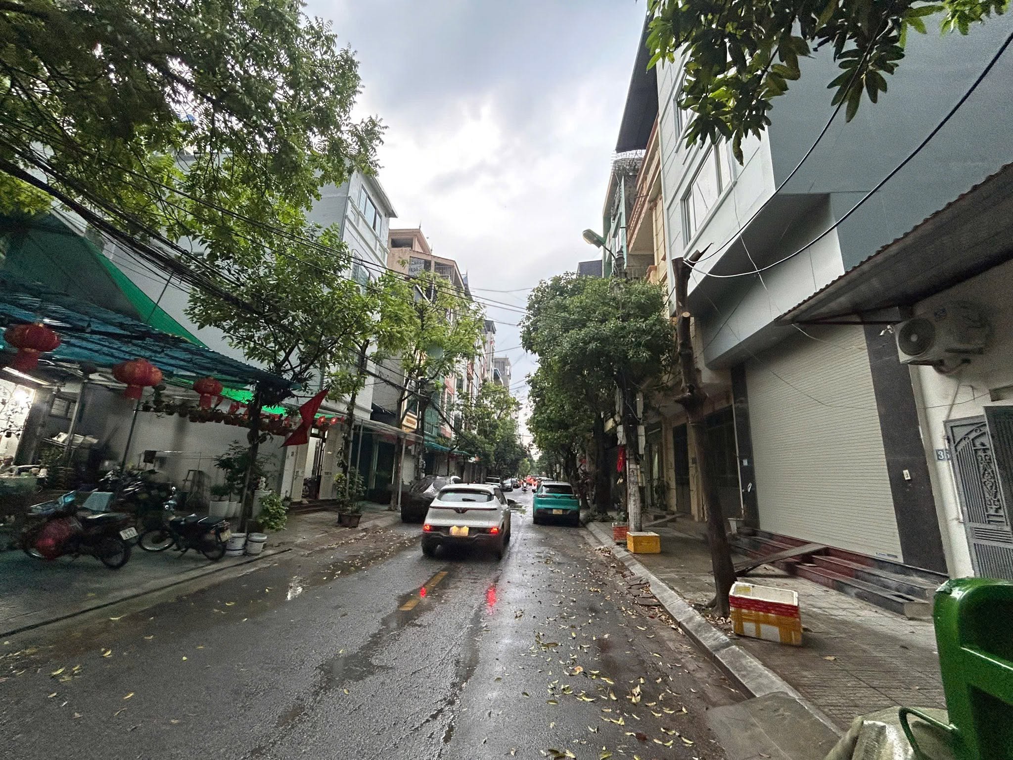 Nhà thật phố Trạm long Biên 11 tỷ 60m ngõ nông,gần sát phố 3